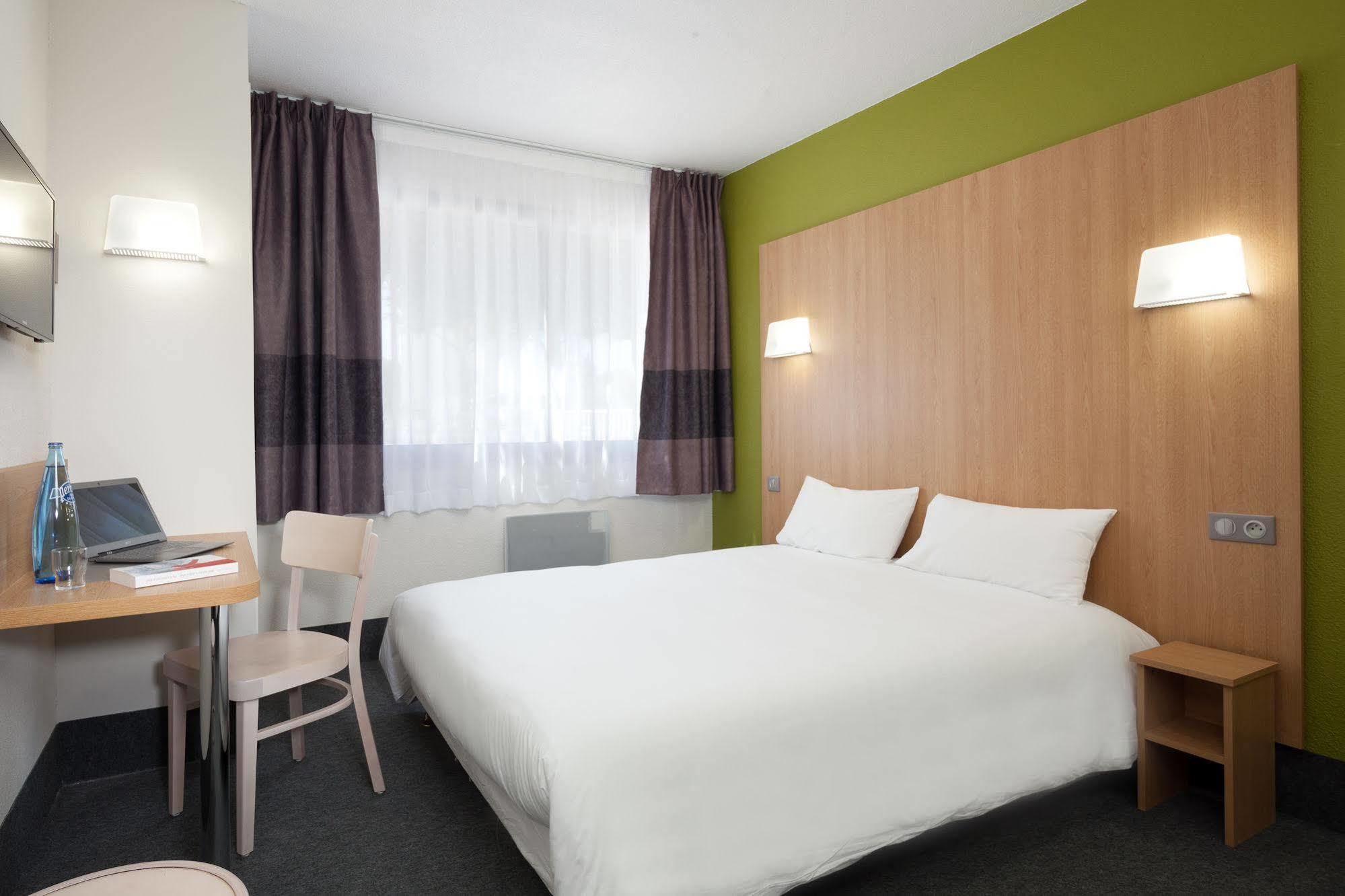 B&B HOTEL Nîmes Ville Active, parking sécurisé gratuit Exterior foto