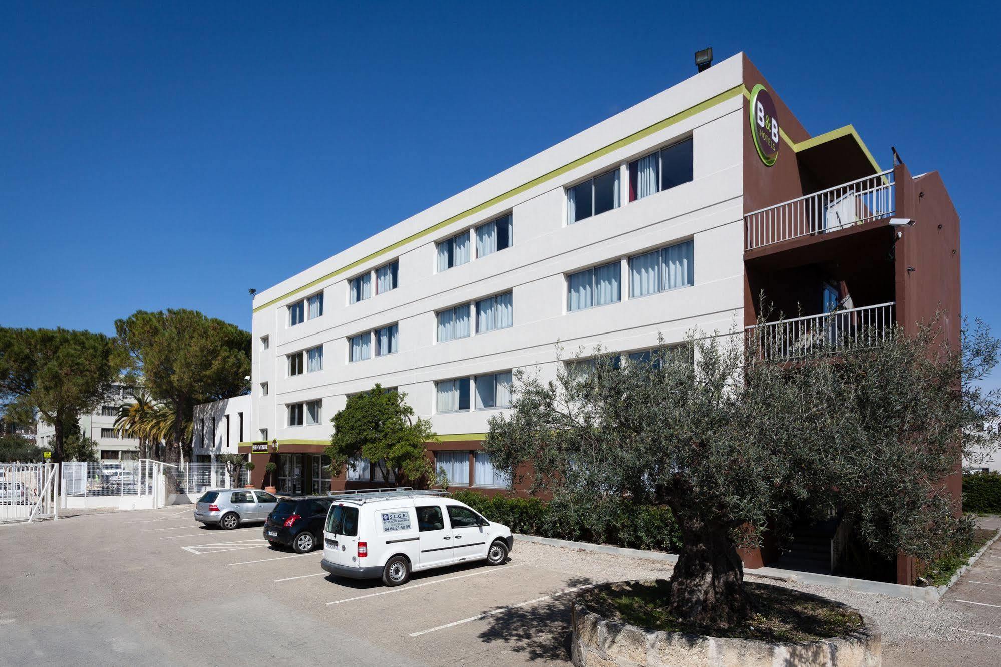 B&B HOTEL Nîmes Ville Active, parking sécurisé gratuit Exterior foto